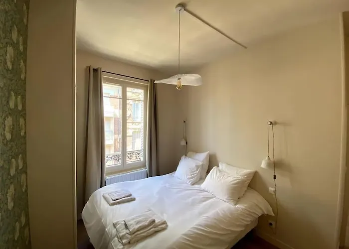 アパート De Standing Place Saint Marc Iii G *