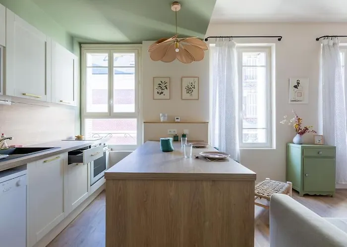 De Standing Place Saint Marc Iii G アパート *